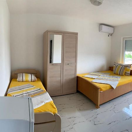 Il Freddo Apartments Ulcinj Exterior photo
